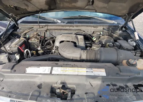 1999 Ford Expedition Eddie Bauer/Xlt from USA, damaged, VIN 1FMRU17L7XLB50175